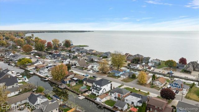 45951 Edgewater Street, Chesterfield, MI 48047