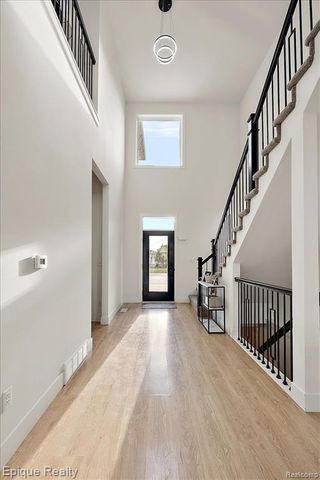 45951 Edgewater Street, Chesterfield, MI 48047