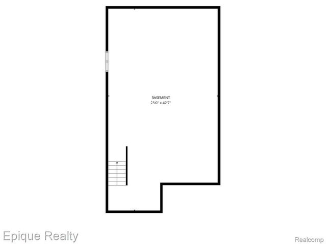 45951 Edgewater Street, Chesterfield, MI 48047