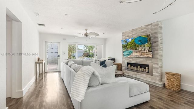 2037 Windward Dr, Lauderdale By The Sea, FL 33062