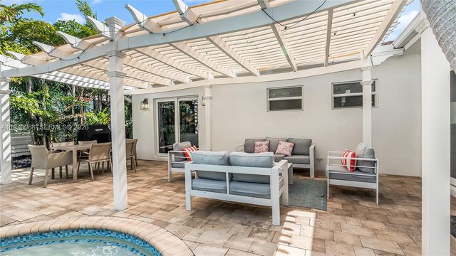 2037 Windward Dr, Lauderdale By The Sea, FL 33062