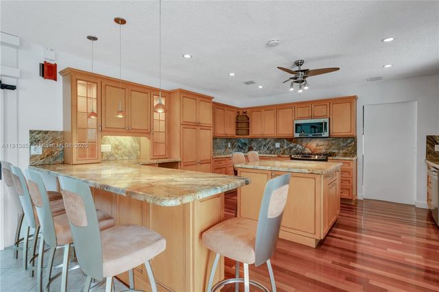 7601 NE 9th Ave -, Miami, FL 33138