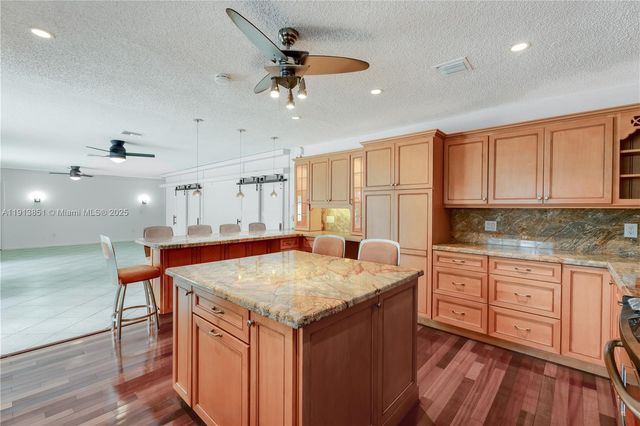 7601 NE 9th Ave -, Miami, FL 33138