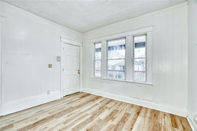 53 Hoeltzer Street, Rochester, NY 14605