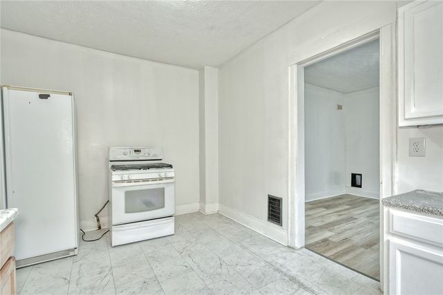 53 Hoeltzer Street, Rochester, NY 14605