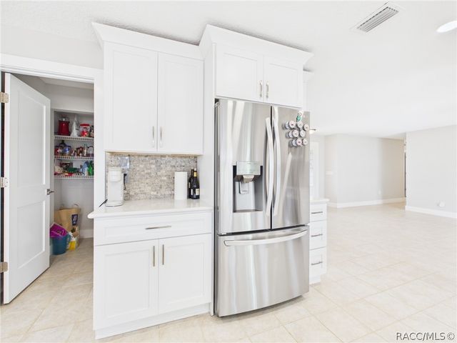 3929 N Sagamon Point, Crystal River, FL 34428