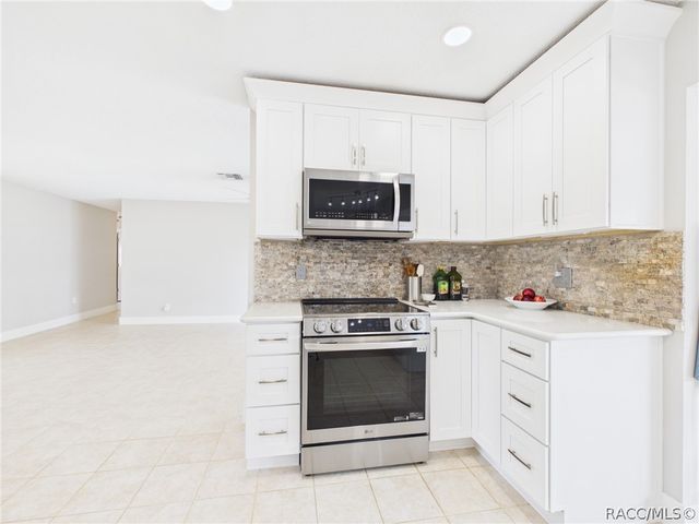 3929 N Sagamon Point, Crystal River, FL 34428