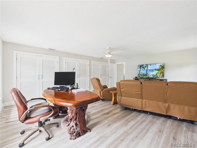 3929 N Sagamon Point, Crystal River, FL 34428