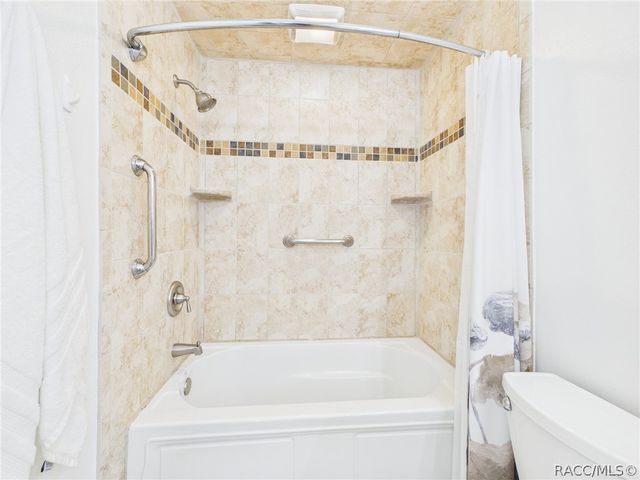 3929 N Sagamon Point, Crystal River, FL 34428