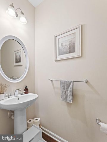1217 KAREN ANN CT, West Deptford, NJ 08086