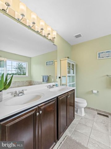 1217 KAREN ANN CT, West Deptford, NJ 08086