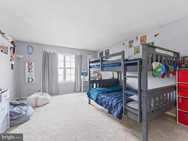 1217 KAREN ANN CT, West Deptford, NJ 08086