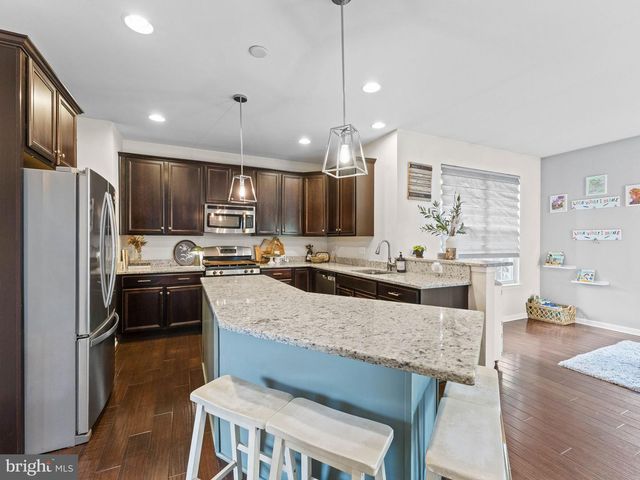 1217 KAREN ANN CT, West Deptford, NJ 08086