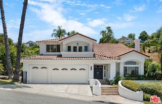 22248 Cairnloch Street, Calabasas, CA 91302