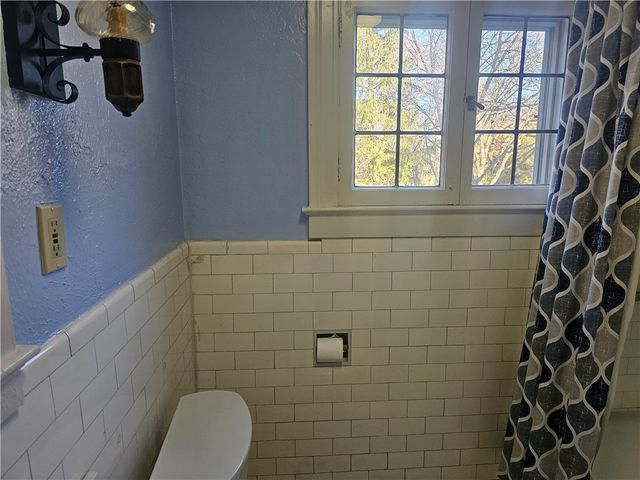 137 Oakdale Drive, Brighton, NY 14618