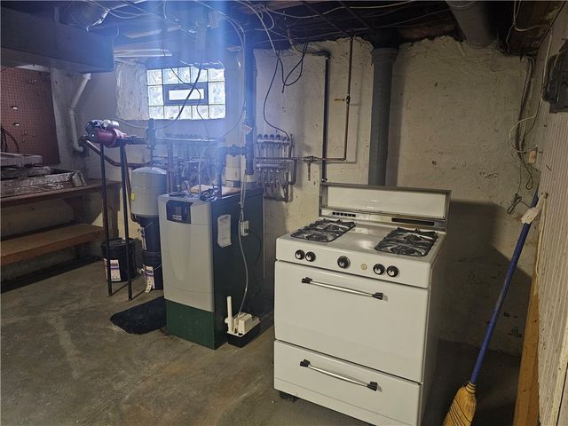 137 Oakdale Drive, Brighton, NY 14618