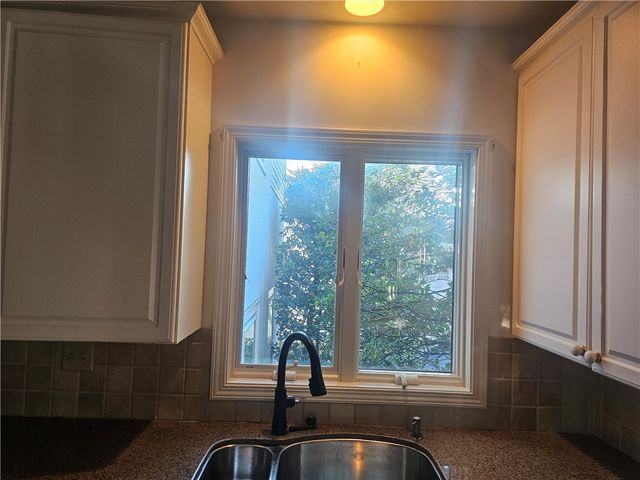 137 Oakdale Drive, Brighton, NY 14618