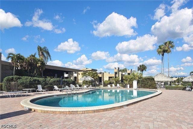 1773 Augusta DR, Fort Myers, FL 33907
