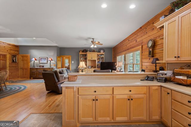 729 Huckleberry Way, Jasper, GA 30143