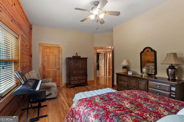 729 Huckleberry Way, Jasper, GA 30143