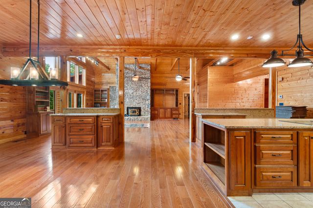 729 Huckleberry Way, Jasper, GA 30143