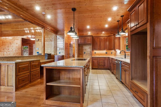 729 Huckleberry Way, Jasper, GA 30143