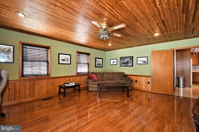 451 SILVER BROOK DR, Birdsboro, PA 19508