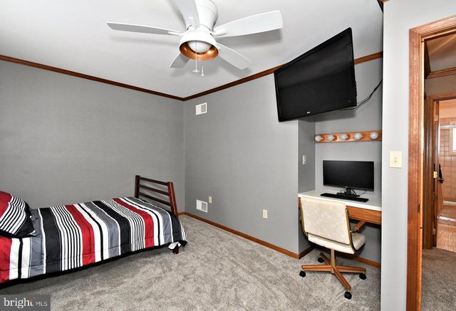 451 SILVER BROOK DR, Birdsboro, PA 19508