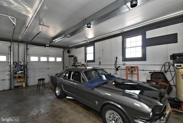 451 SILVER BROOK DR, Birdsboro, PA 19508