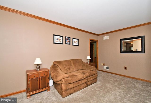 451 SILVER BROOK DR, Birdsboro, PA 19508