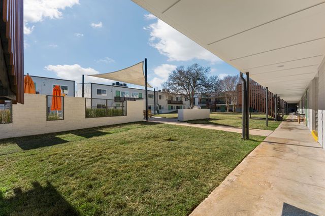 2200 Dickson DR 119, Austin, TX 78704