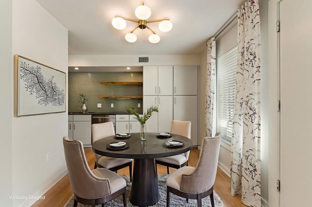 2200 Dickson DR 119, Austin, TX 78704