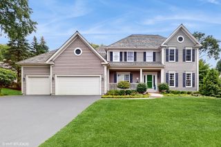 1055 White Pine Drive, Cary, IL 60013