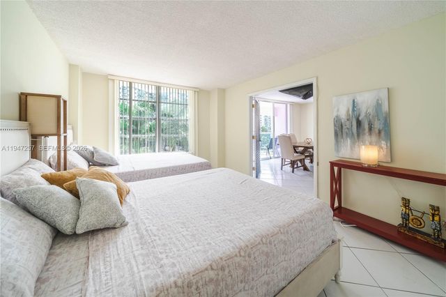 3800 S Ocean Dr 419, Hollywood, FL 33019