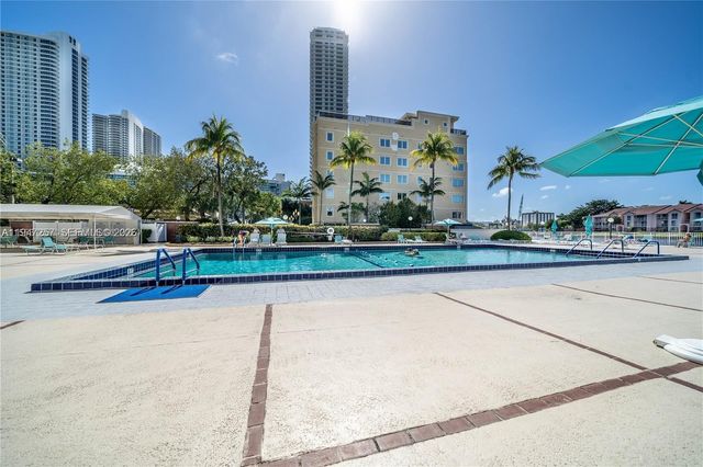 3800 S Ocean Dr 419, Hollywood, FL 33019