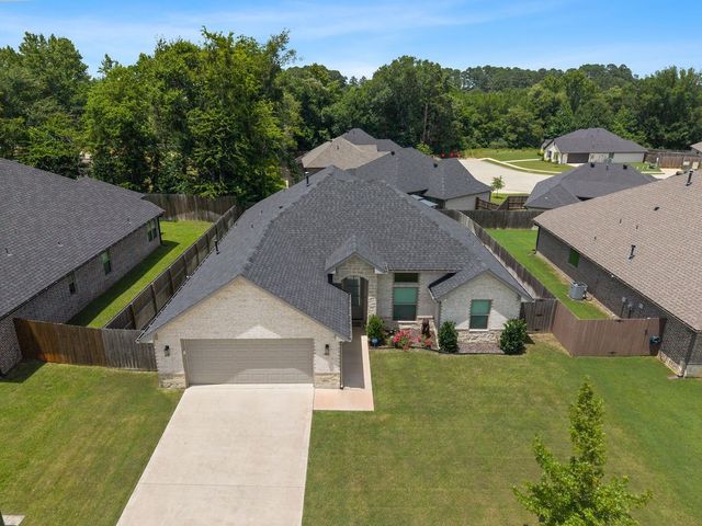 10027 Dayspring, Flint, TX 75762