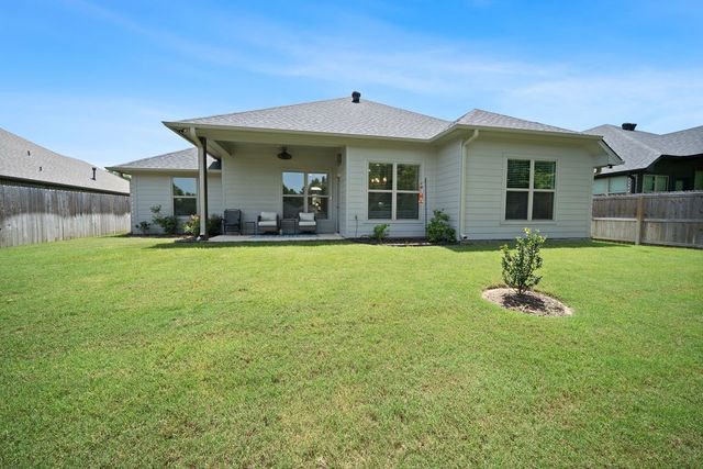 10027 Dayspring, Flint, TX 75762