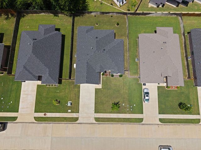 10027 Dayspring, Flint, TX 75762