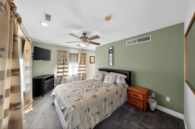 28 BEECHWOOD ST, Earleville, MD 21919