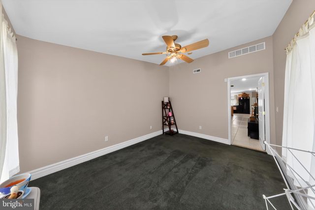 28 BEECHWOOD ST, Earleville, MD 21919