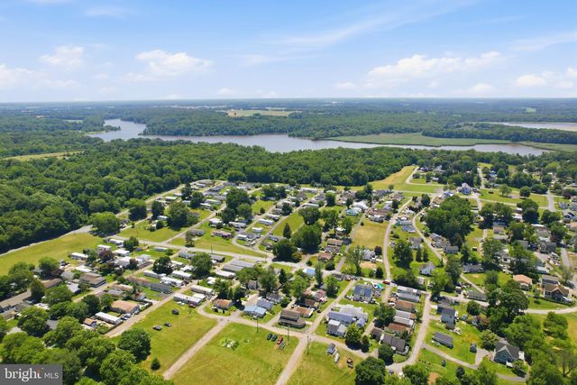 28 BEECHWOOD ST, Earleville, MD 21919