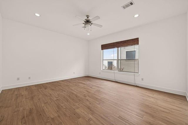 724 Ruthven Street, Houston, TX 77019