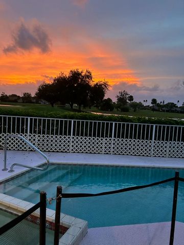 41 Green Point Circle, Palm Beach Gardens, FL 33418