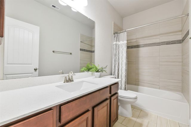 20435 Noble Arabian Drive, Tomball, TX 77377