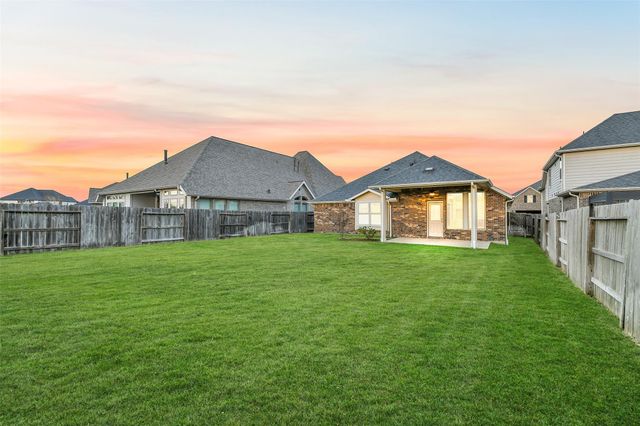 20435 Noble Arabian Drive, Tomball, TX 77377