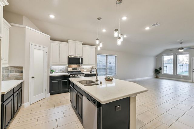 20435 Noble Arabian Drive, Tomball, TX 77377