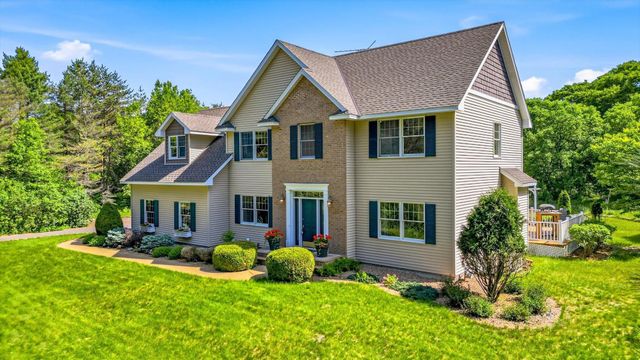 27215 140th Street NW, Zimmerman, MN 55398