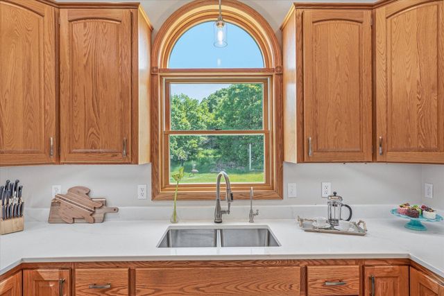 27215 140th Street NW, Zimmerman, MN 55398