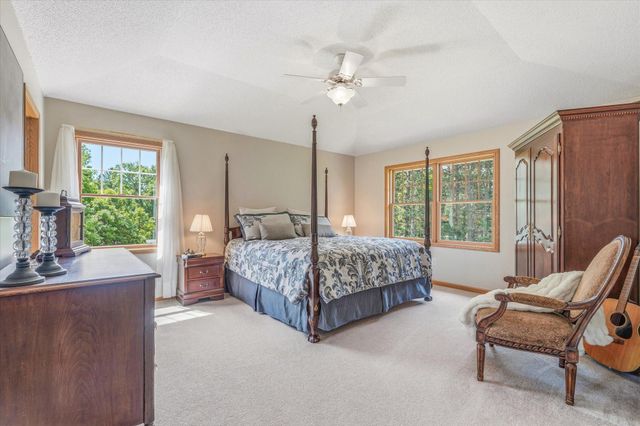 27215 140th Street NW, Zimmerman, MN 55398