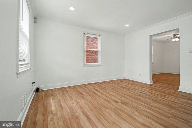 222 8TH AVE, Brooklyn Park, MD 21225
